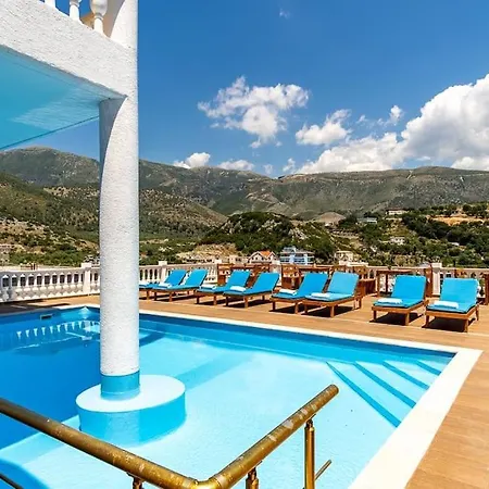 Luxury 3 - Goro, Pool, Parking And Apartmán Himarë