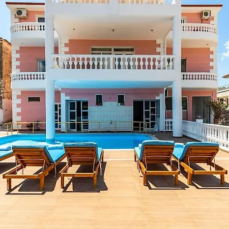 Apartment Luxury 3 - Goro, Pool, Parking And