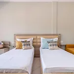 Luxury 3 - Goro, Pool, Parking And *