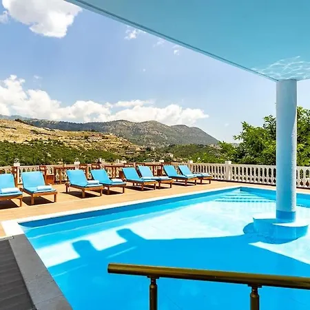 Luxury 3 - Goro, Pool, Parking And Himarë